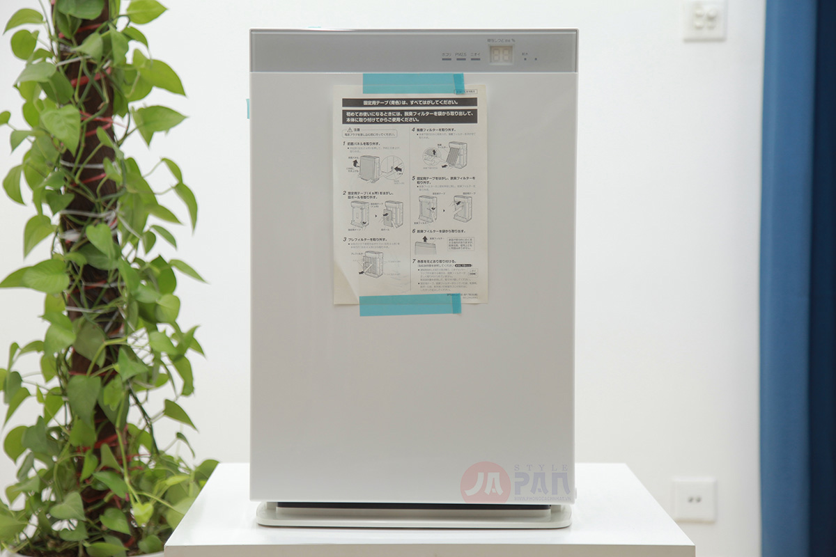 1 1640359628 9839917379 loc khong khi daikin ack70w w 1