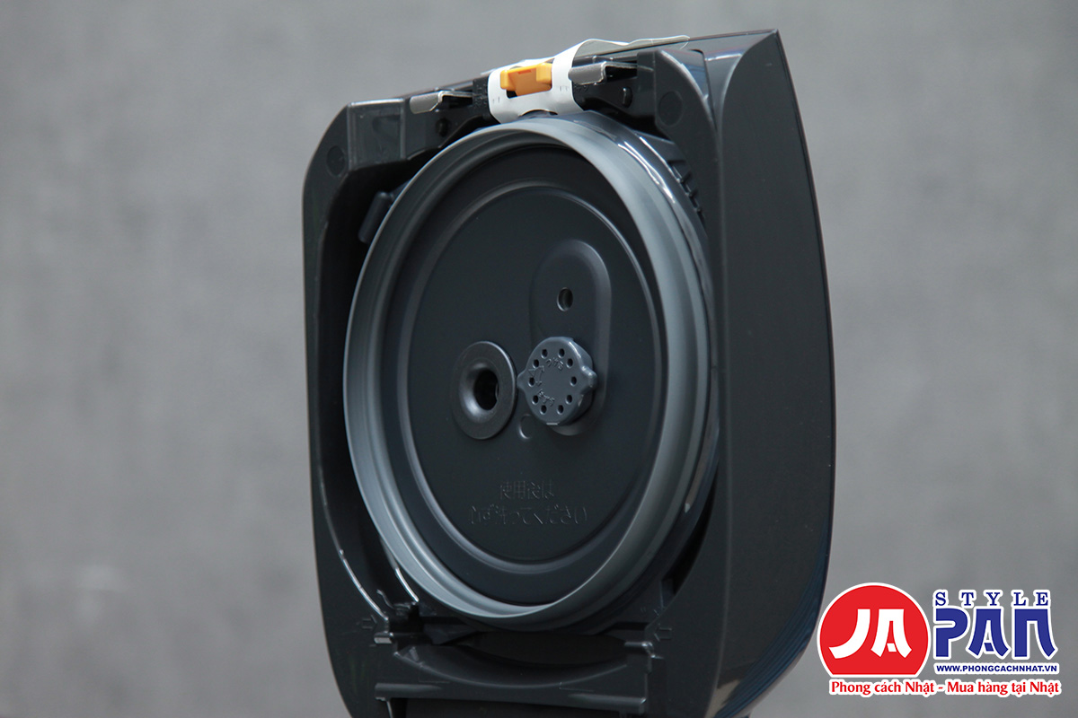Noi com dien Zojirushi NP BL10 BA 12 1