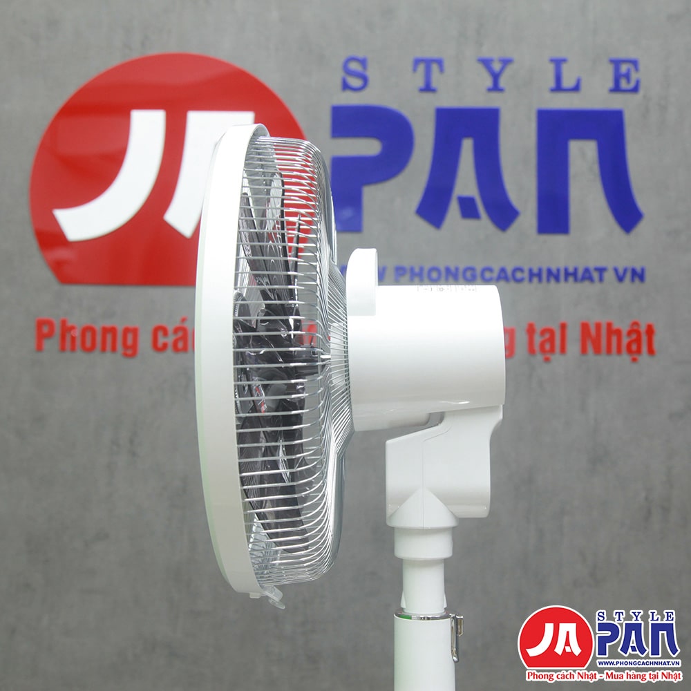 Quạt điện Toyotomi FS-D30NHR-W 9 Quạt điện Toyotomi FS-D30NHR-W